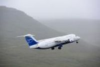 20130806_150408_Flug_OYRCC_Atlantic_Airways_BAe_146_Avro_RJ100_Vagar.JPG